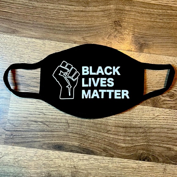 Accessories - Black Lives Matter Mask